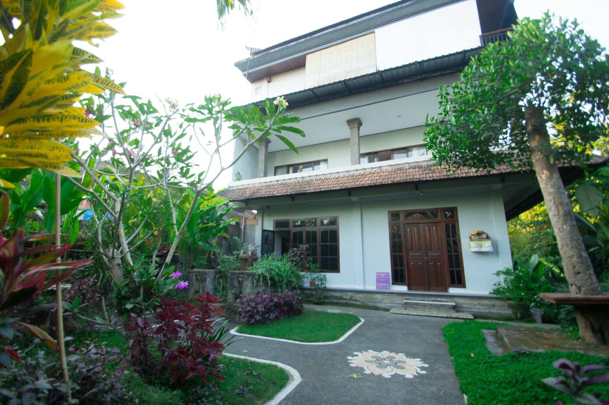 Akusara House Ubud  Exterior photo