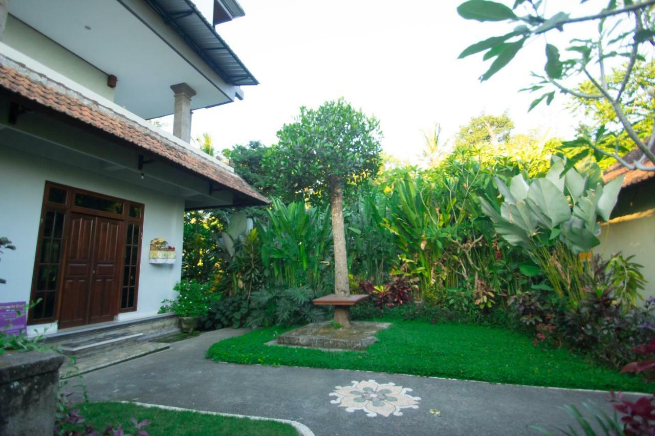 Akusara House Ubud  Exterior photo